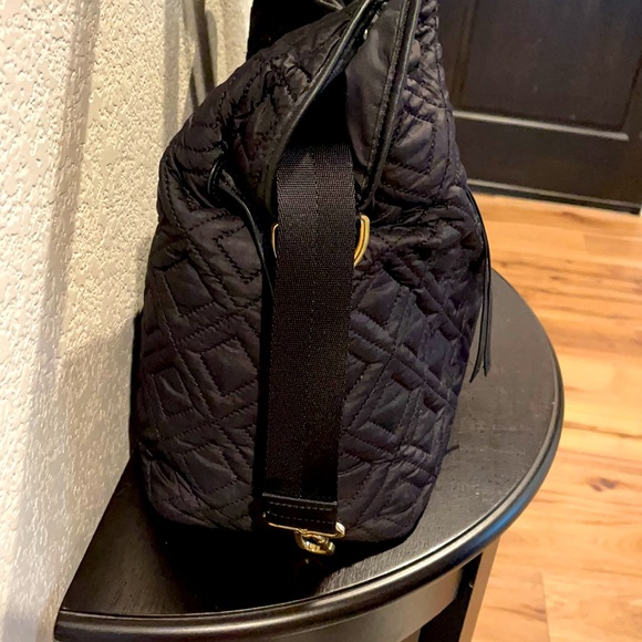 Tory Burch Quilted Bag - Picture 4 of 6